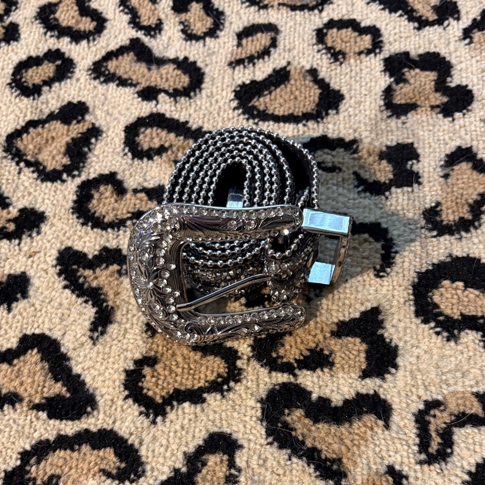 Cowgirl belt
